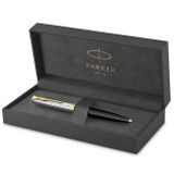 Guľôčkové pero Parker Royal - Parker 51 Premium Black GT /BP